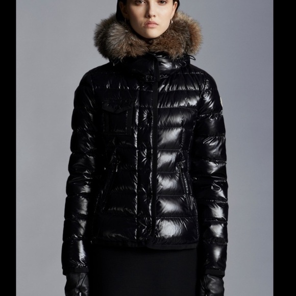 Moncler Black
Armoise Giubotto
Down Jacket - Picture 2 of 13